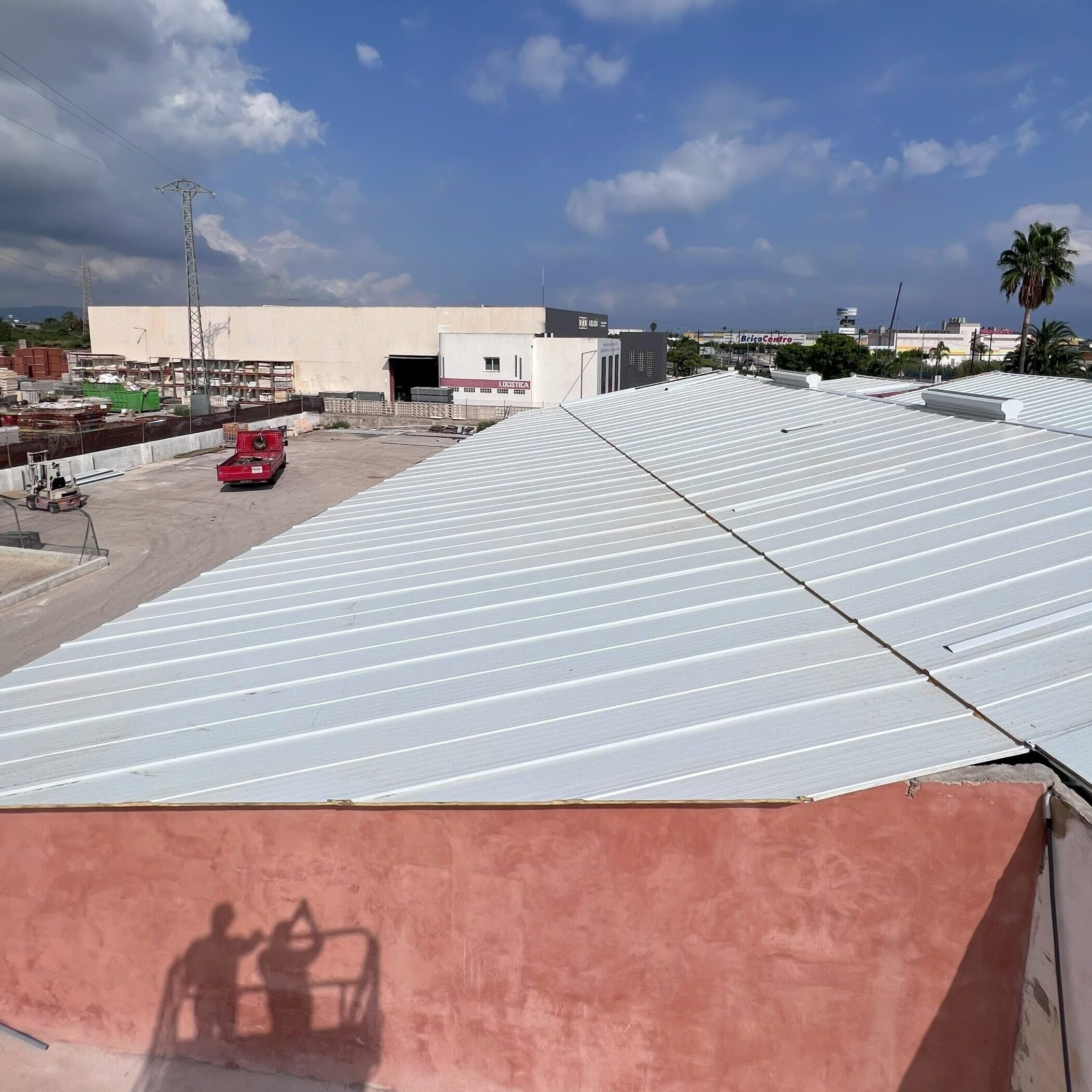 Instalación de cubierta aistech