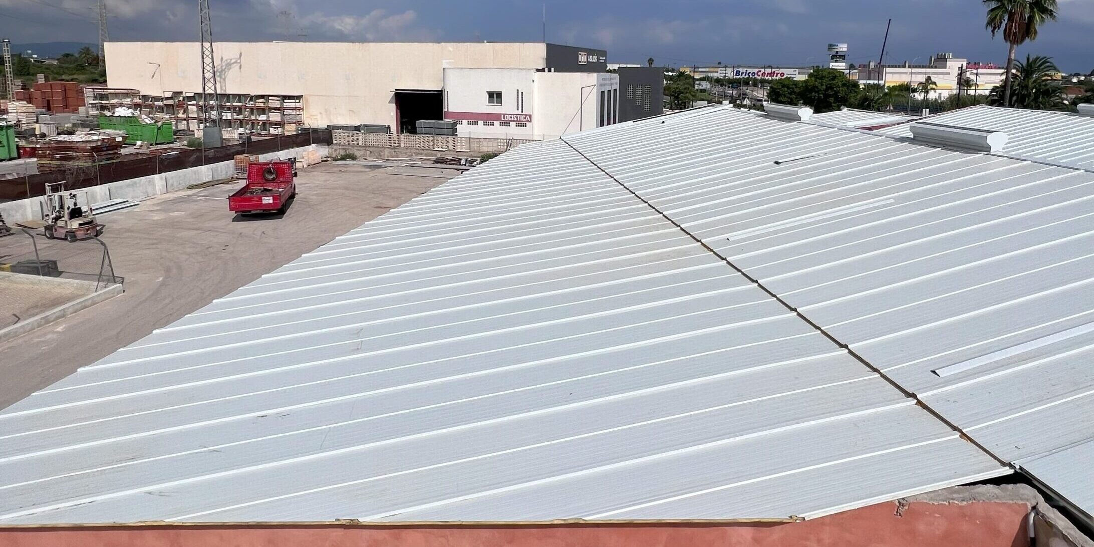 Instalación de cubierta Instalación de cubierta aistech