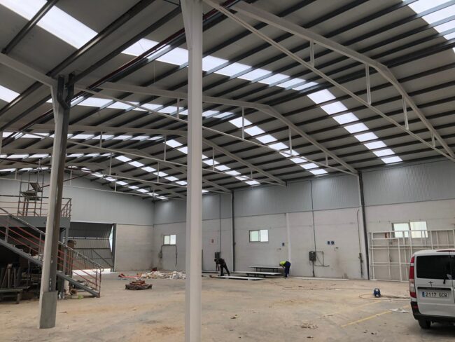 Paneles Sándwich e instalación de cubierta